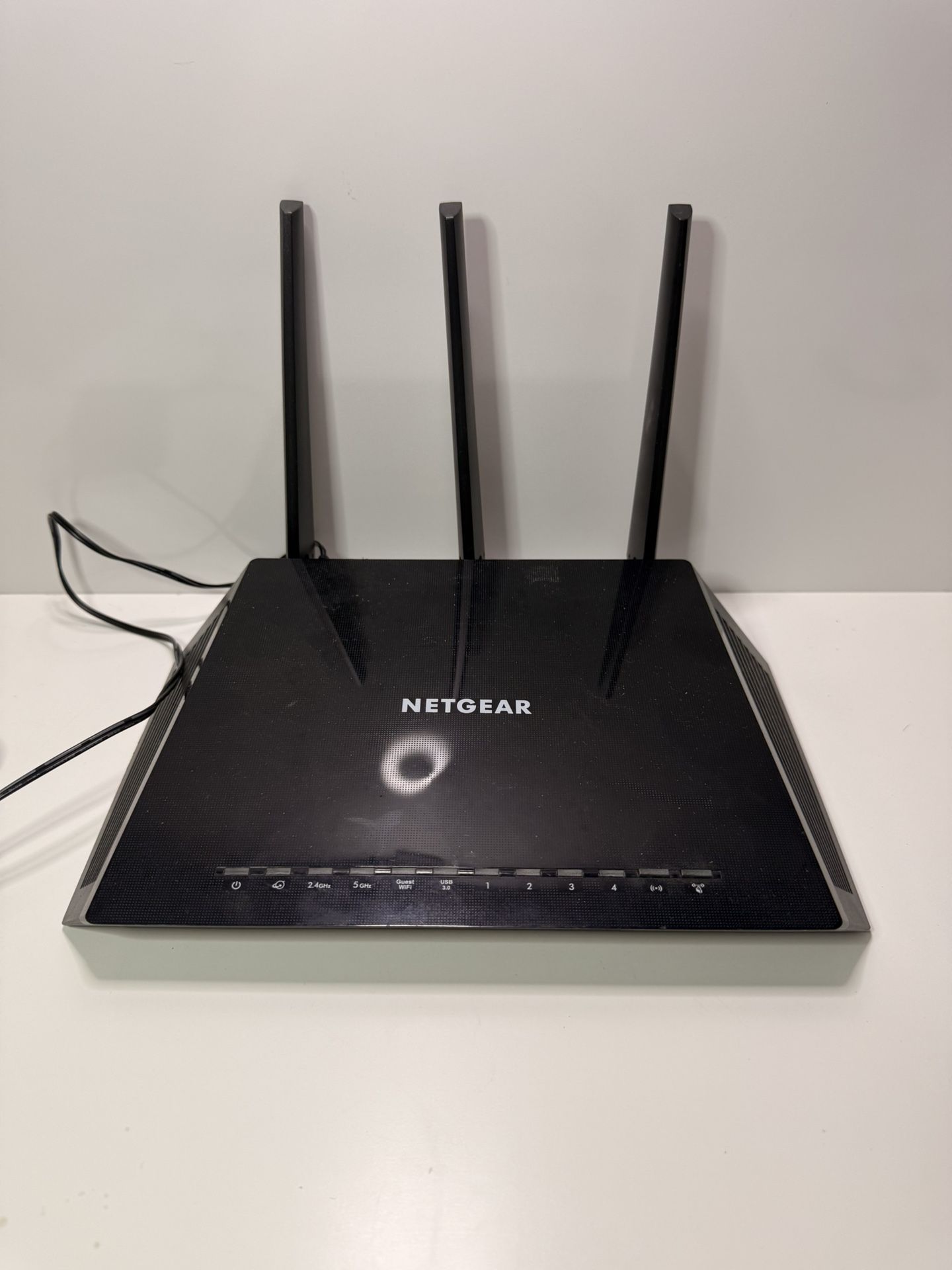 Netgear Nighthawk R6700v2 AC1750 Dual-Band Smart WiFi Router â WORKING