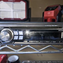 Alpine Head Unit CD Player