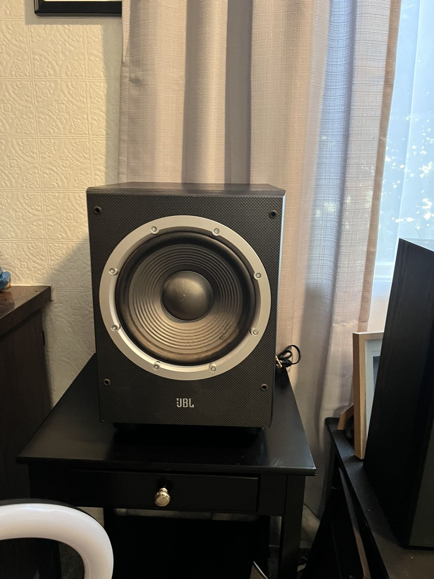 JBL N28 Full Set Speakers with Subwoofer for Sale in Everett, WA OfferUp