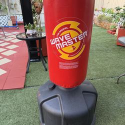 Century Wavemaster Freestanding Heavy Bag