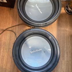 Rockford fosgate 12 subwoofers and box