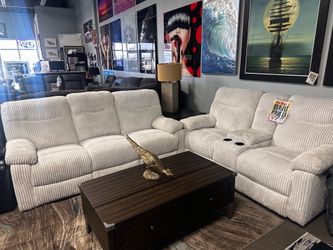 Stunning reclining sofa set! $1499 🤍🔥