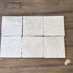Backsplash tile