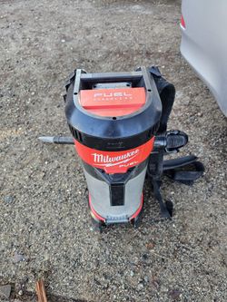 Milwaukee Backpack Vacuum