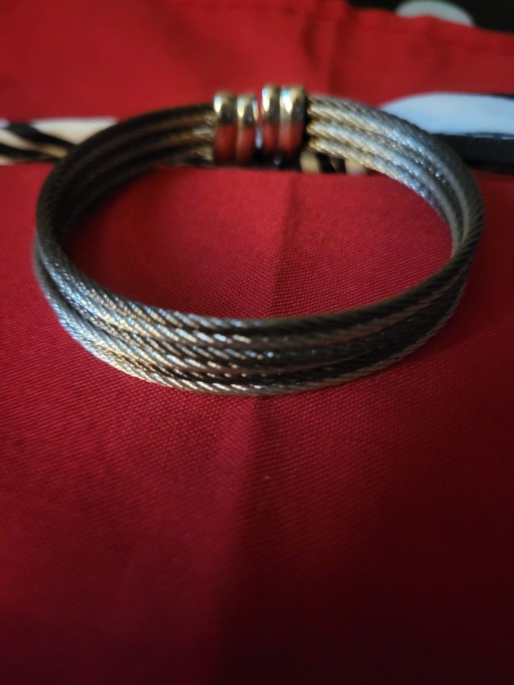 Men's Wire Bracelet
