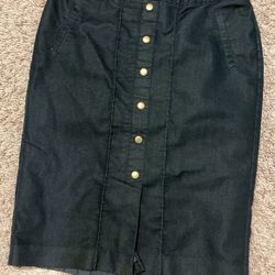 Dark Blueish Black Denim Style Skirt With Gold Buttons Size6/ 8
