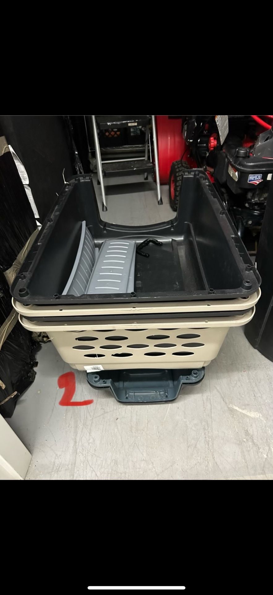 Medium Dog Kennel Crate