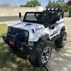 Toy Electric Ride-on Jeep 4×4 kids Car 12V – Whit