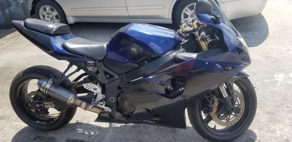 Photo 05 GSXR 600