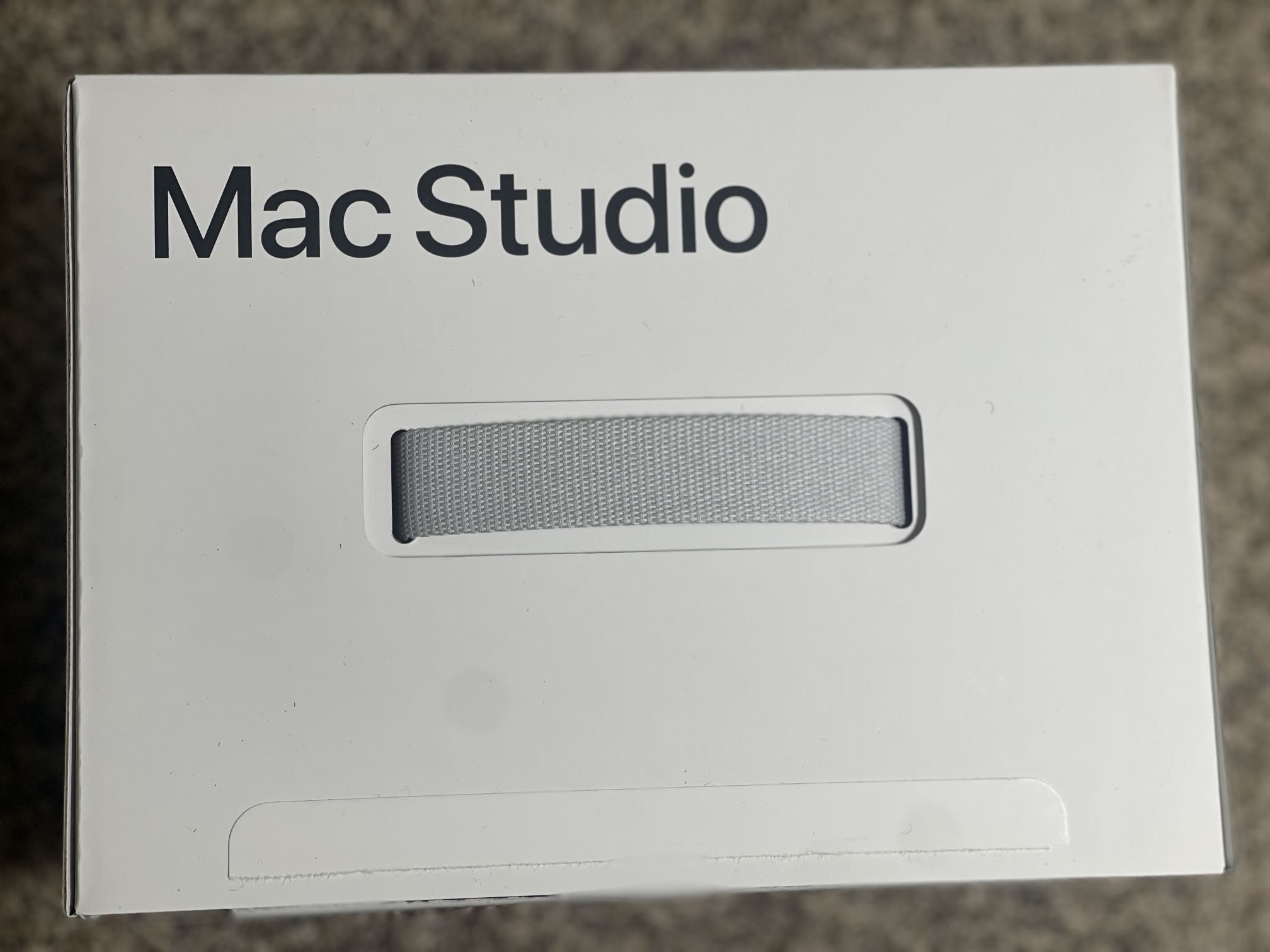 Mac Studio (M2 Max, 32GB RAM, 512GB SSD) – Perfect Condition