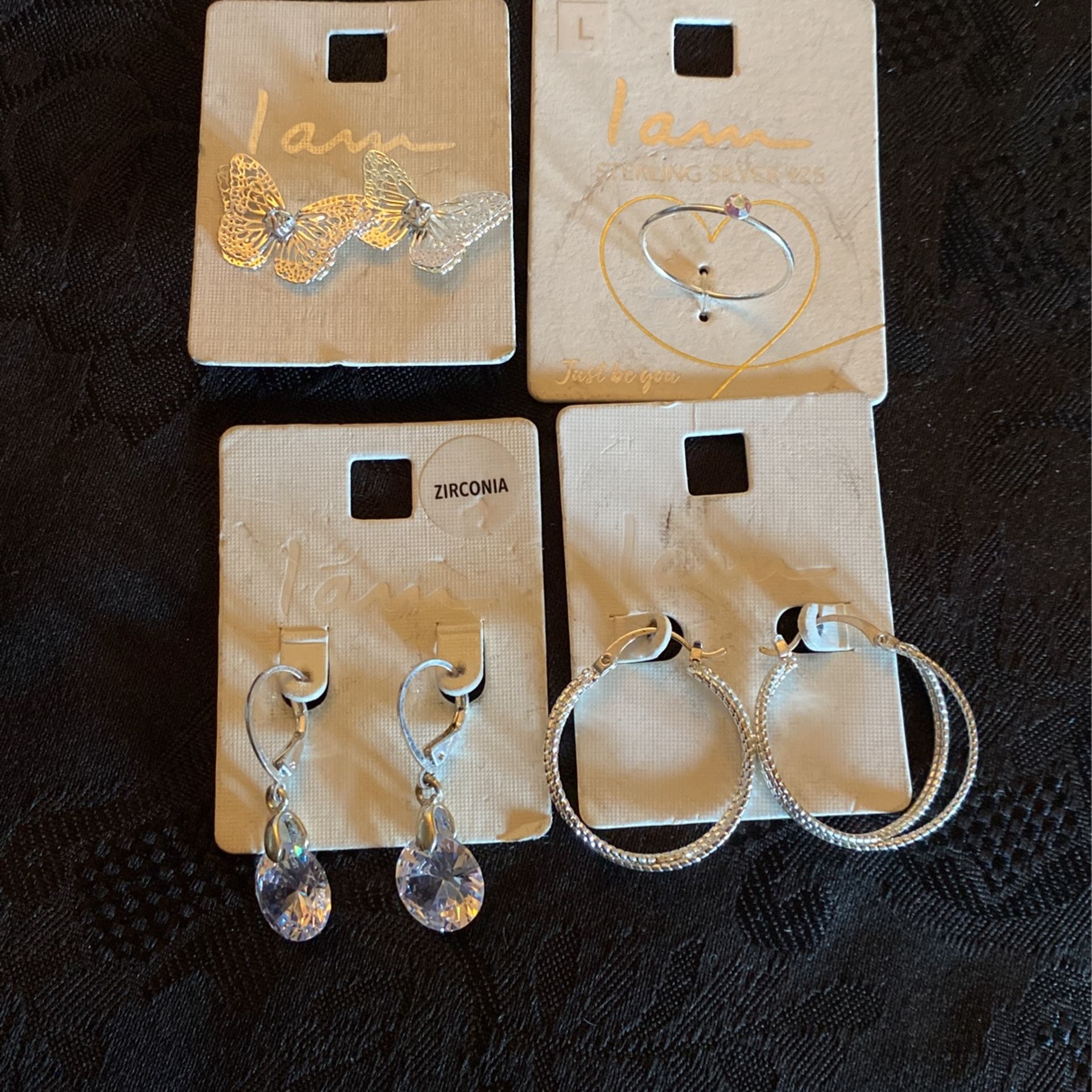 Silver Plated Dangle Earrings With Cubic Zirconia Stone