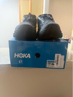 HOKA Clifton 9