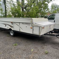 2011 Palomino Y Series  Pop Up & Trailer W/ Brand  New 