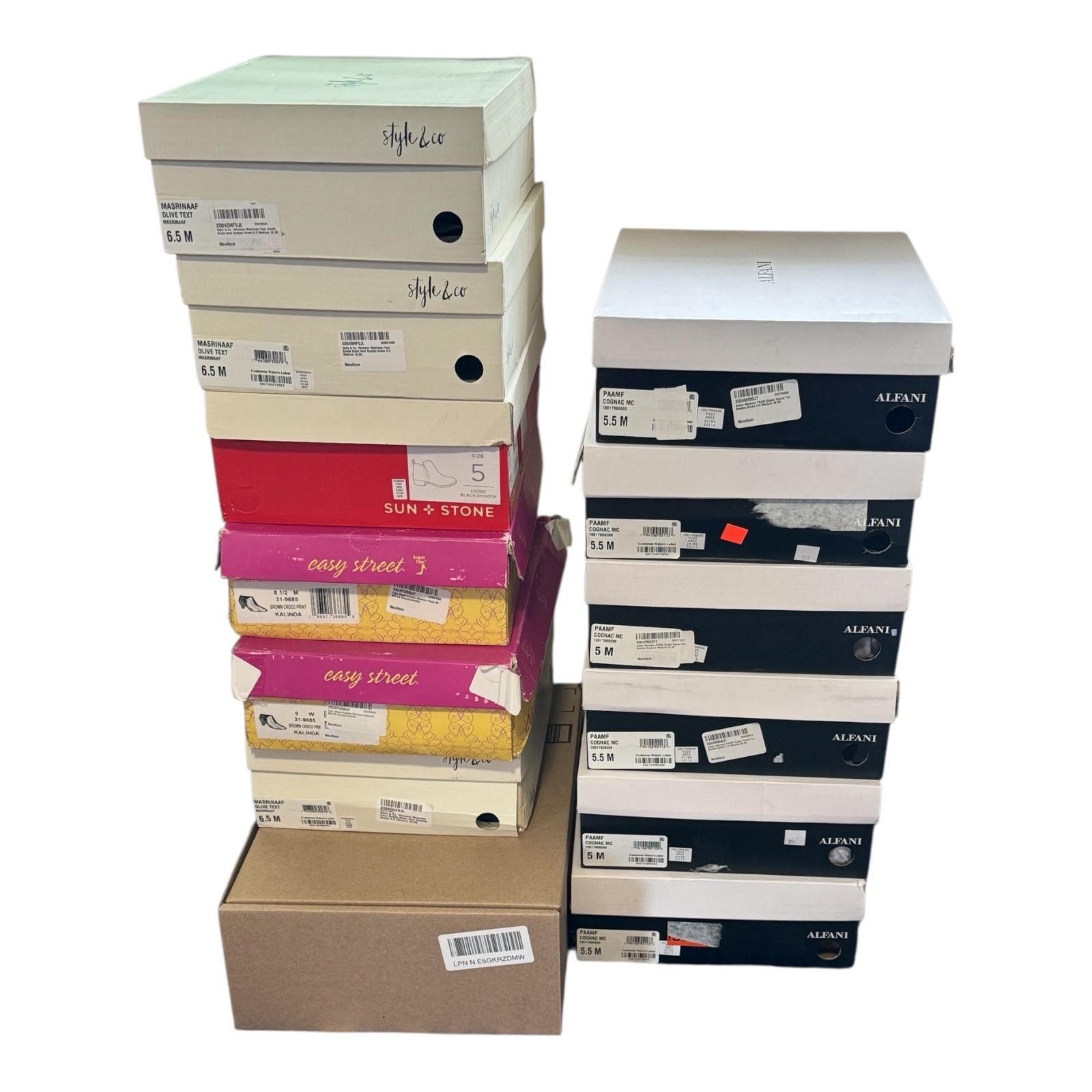 Lots of 13 pairs of women’s ankle style boots various size range from 5–9
