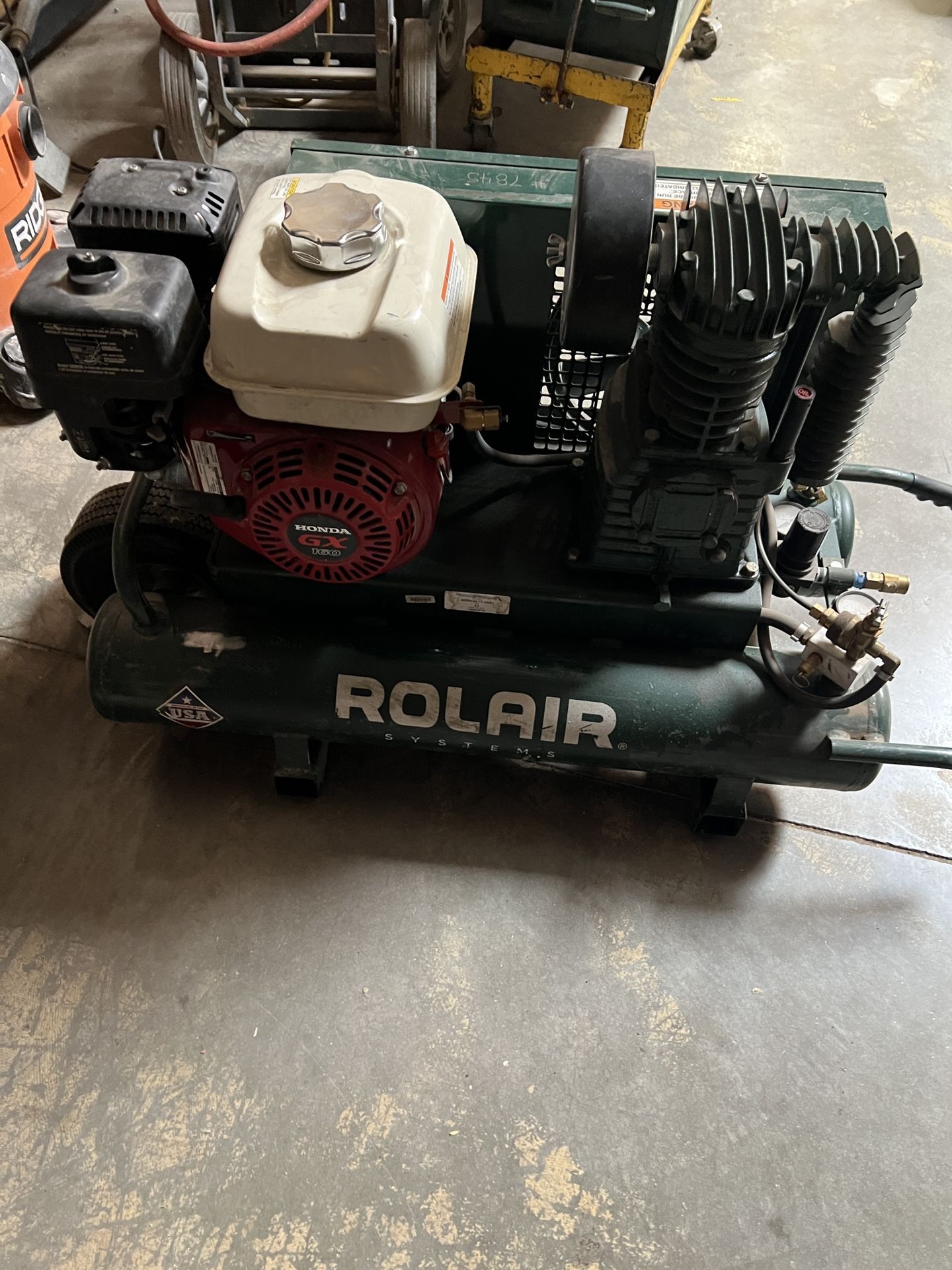 Air Compressor 