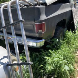 Tonneau Cover And Bed Extender Off Of 2006 Ford F 150 4Door 5 And HalfFeet