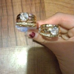 Core Romantic Gold Rings 