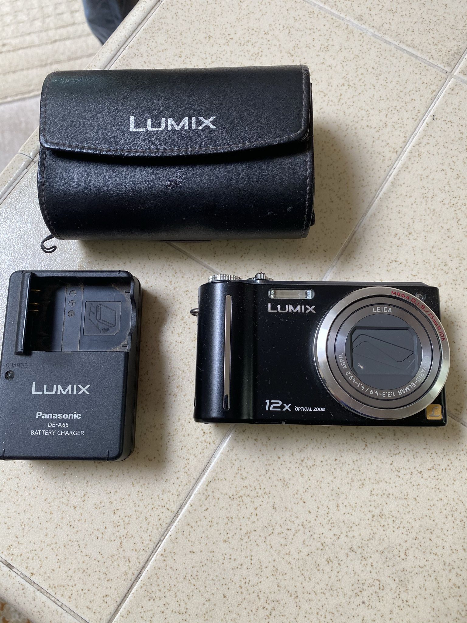 Panasonic LUMIX Brand Digital Camera - Battery Charger