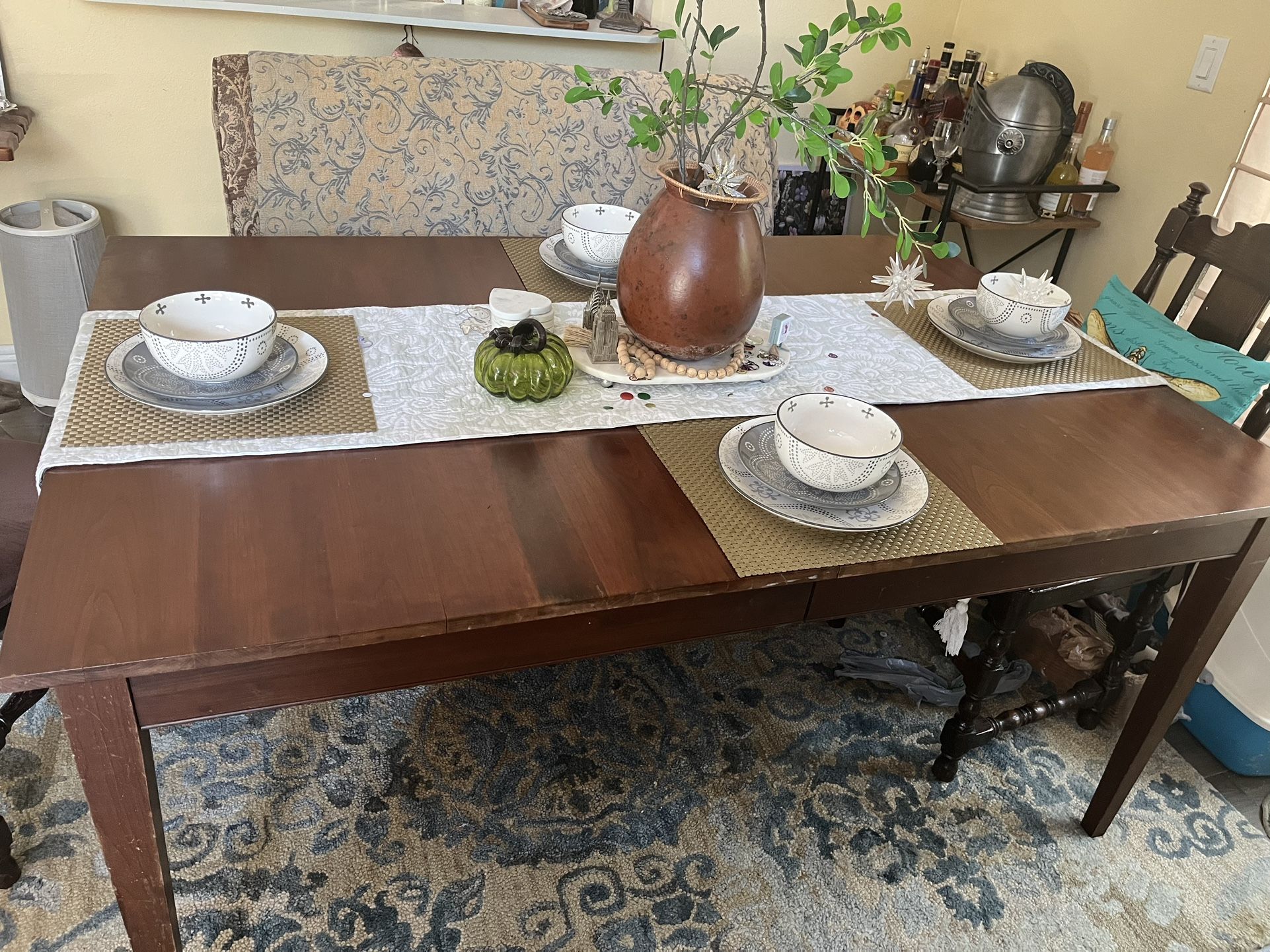 Ethan Allen Dining Table With Leaf