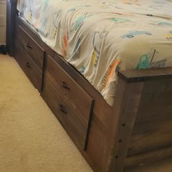 Full Bed For Sale Or Trade