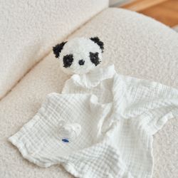 🍼 Handmade 4-Layer Muslin Blanket with Figure Heads – Brand New, Never Used 🍼