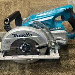 Circular Saw With Batt Charger 
