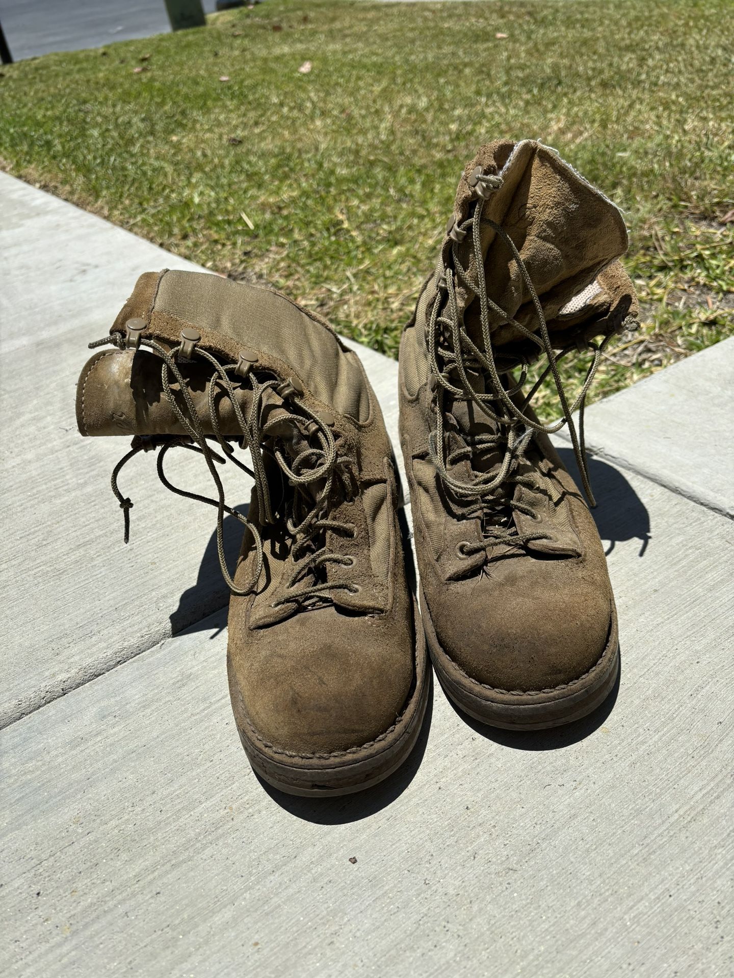 Dammer Military Boots