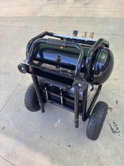 This is a Grip-Rite portable air compressor, model GR2540LR