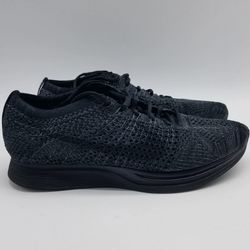 Nike Flyknit Racers