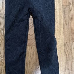 Gymshark leggings size medium