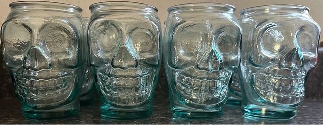 Set of 8 Authentic San Miguel 100% Recycled Glass Skull Tumblers (450ml / 16oz)