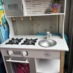 Kids Kitchen 