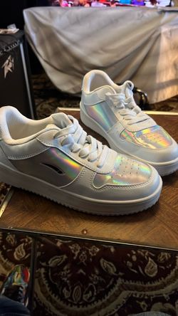 LA Gear women’s shoes