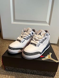 Jordan 3 “Midnight Navy” GS (DM0967-140) SIZE 5Y Women’s 6.5
