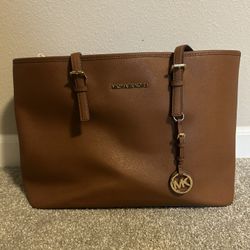 Michael Kors Tote