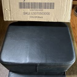 Children’s Booster Seat For Salon Or Spa