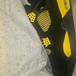 Jordan 4