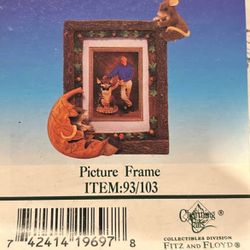Charming tail picture frame $10