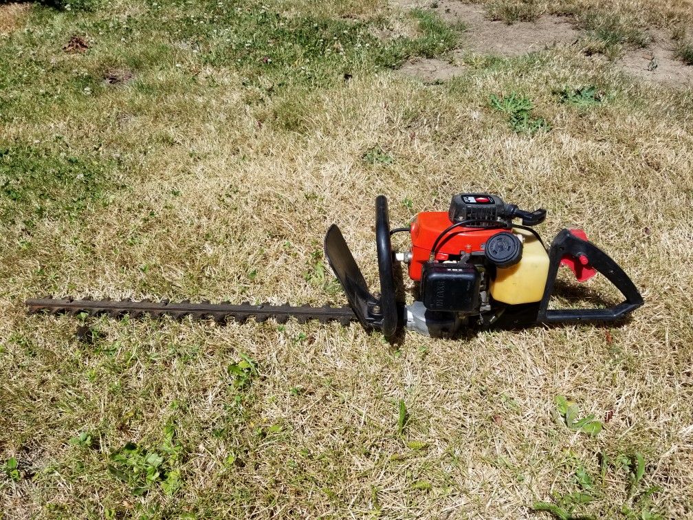 Komatsu zenoah hedge trimmer made in japan