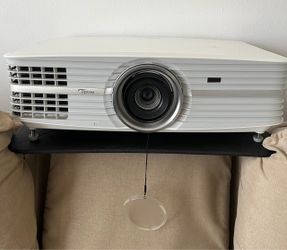 OPTOMA UHD60 DLP Projection Display