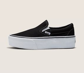 Brand new slip on vans women’s 7.5