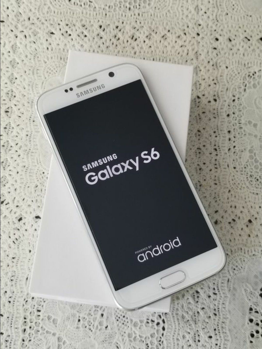 Samsung Galaxy S6. Factory Unlocked and Usable with Any Company Carrier SIM Any Country