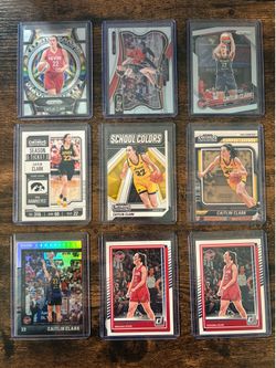 Caitlin Clark Lot (19 cards)
