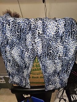 Size 24 Capris