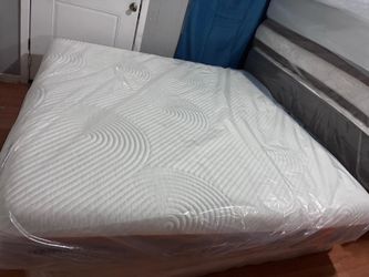 Set king sizes mattress and box spring