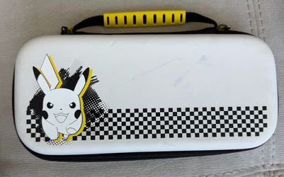 Nintendo switch 1 pokemon pikachu carrying case