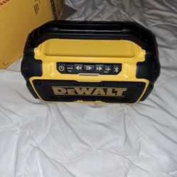 Dewalt  Jobsite  Bluetooth  Speaker  New