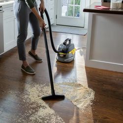 2.5 Gal. 1.75 Peak HP Small Shop Vacuum Wet Dry Vac