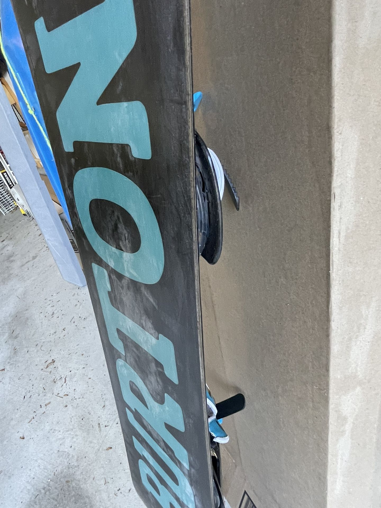 Burton Boys Snowboard And Bindings 🏂 Size 115