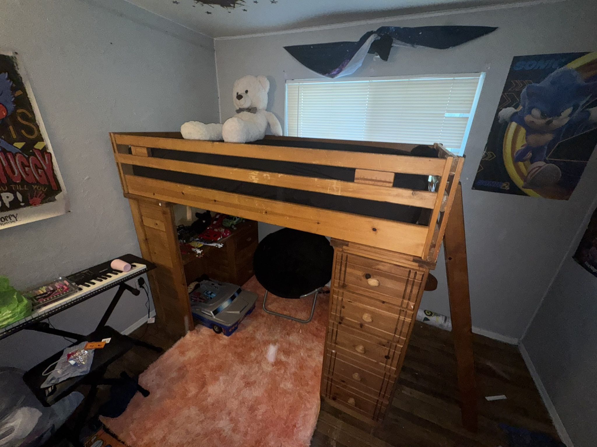 Beautiful Solid Wood Top Bunk Bed With Deal and Storage 